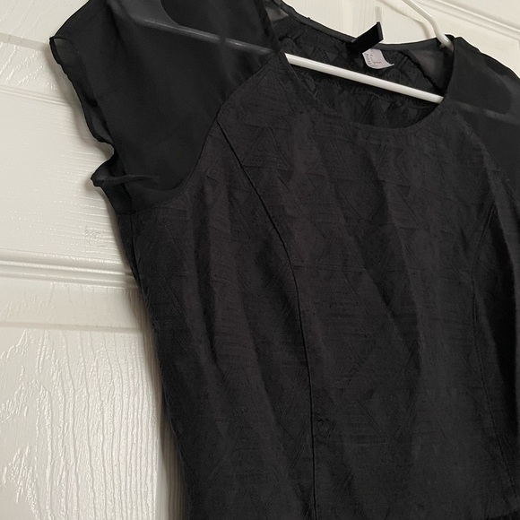 H&M Divided Classic Black Mini Dress size 6 - Picture 2 of 6